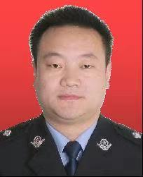 刘云锋.jpg